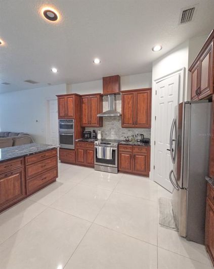Image No.31-5 Bed House for sale