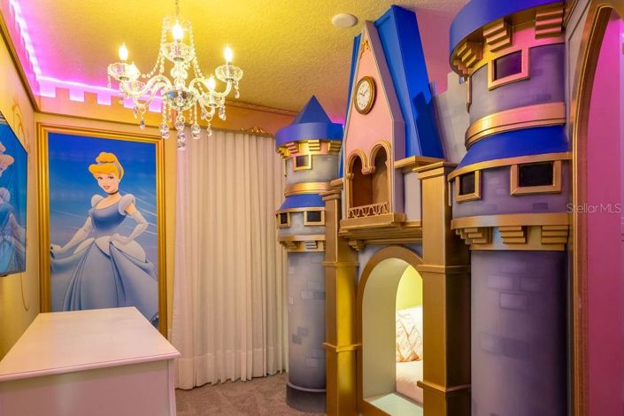 Image No.32-Maison de ville de 4 chambres à vendre à Saint John