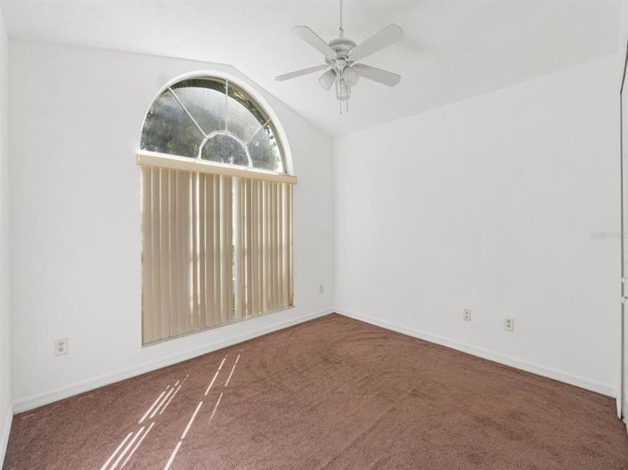 Image No.6-Maison de 5 chambres à vendre à Saint John