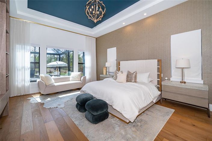 Image No.20-4 Bed House for sale