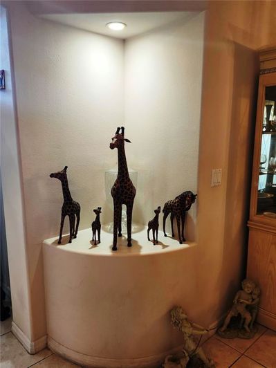 Image No.7-3 Bed House for sale