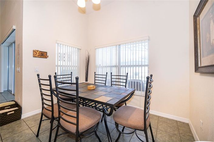 Image No.13-4 Bed House for sale