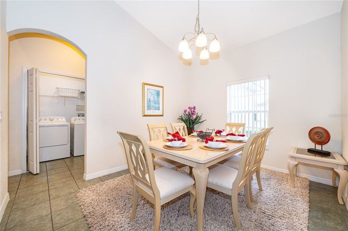 Image No.8-4 Bed House for sale