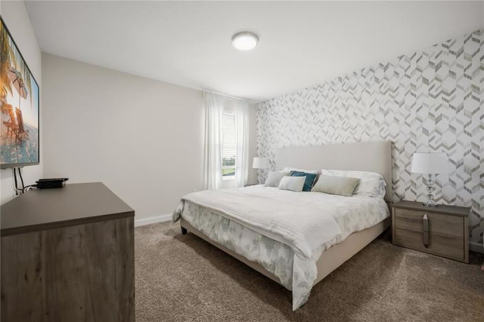 Image No.20-8 Bed House for sale