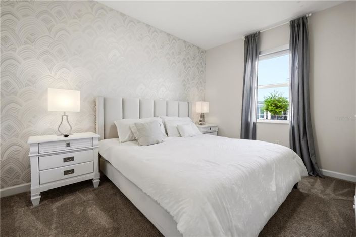 Image No.28-8 Bed House for sale