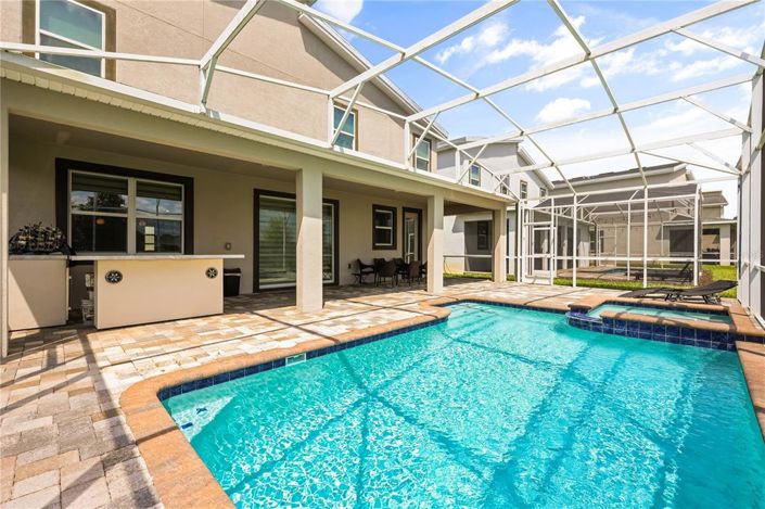 Image No.44-8 Bed House for sale