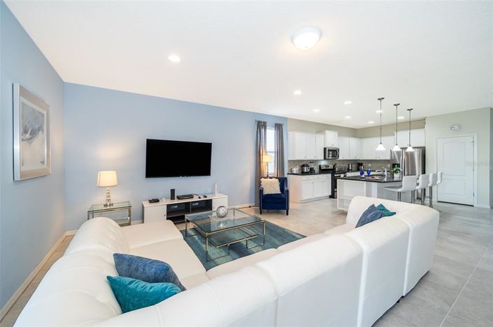 Image No.11-8 Bed House for sale