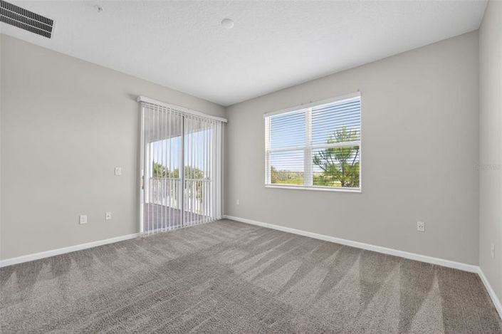 Image No.21-3 Bed Apartment for sale