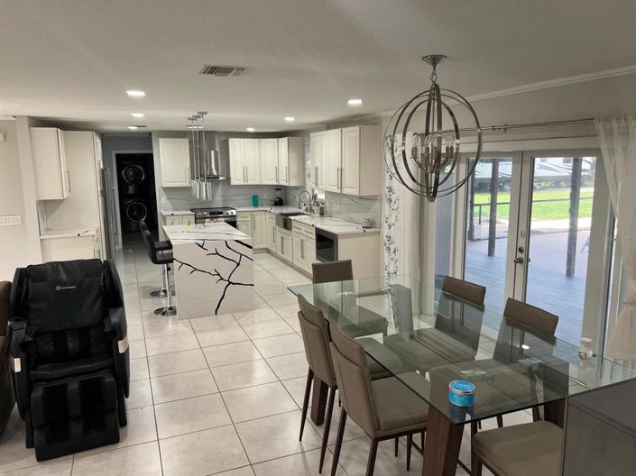 Image No.12-5 Bed House for sale