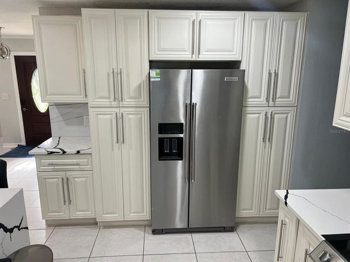 Image No.5-5 Bed House for sale