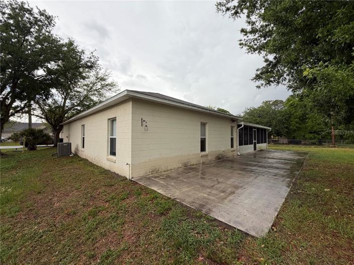 Image No.26-3 Bed House for sale