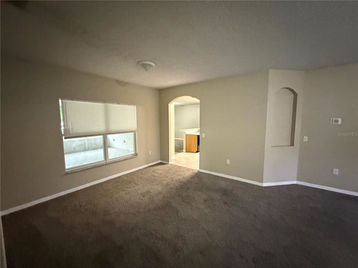 Image No.6-3 Bed House for sale