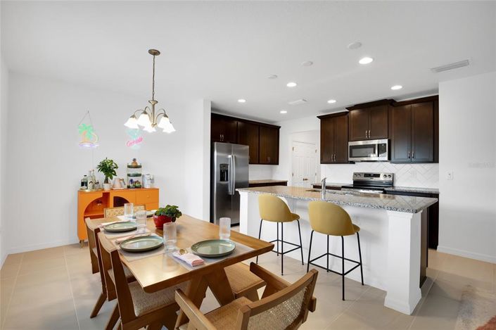 Image No.16-4 Bed House for sale