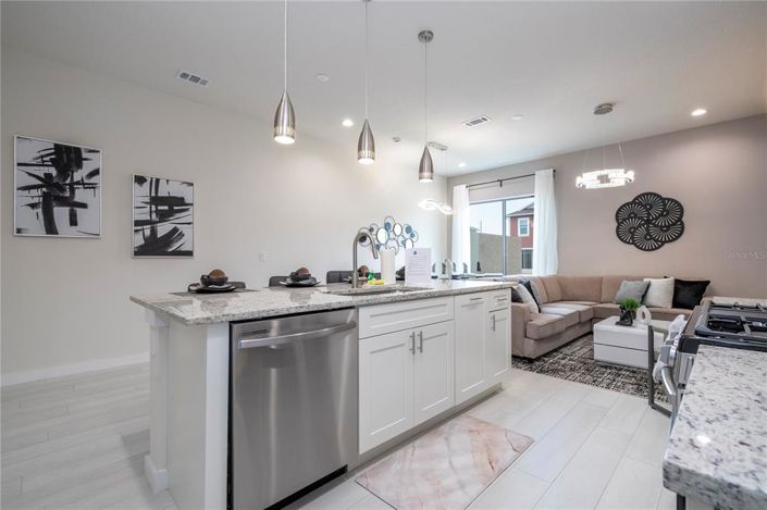 Image No.8-Maison de ville de 3 chambres à vendre à Saint John