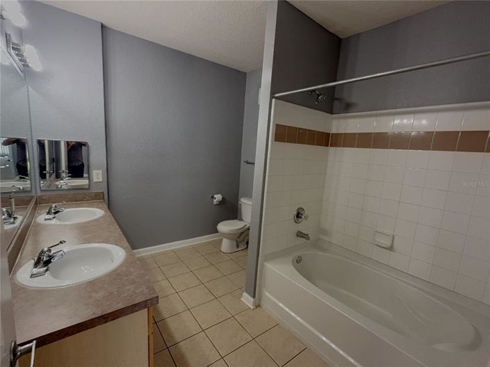 Image No.11-4 Bed Apartment for sale
