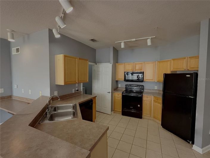 Image No.3-4 Bed Apartment for sale