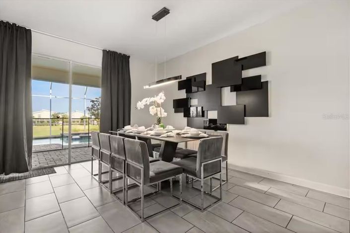 Image No.6-9 Bed House for sale