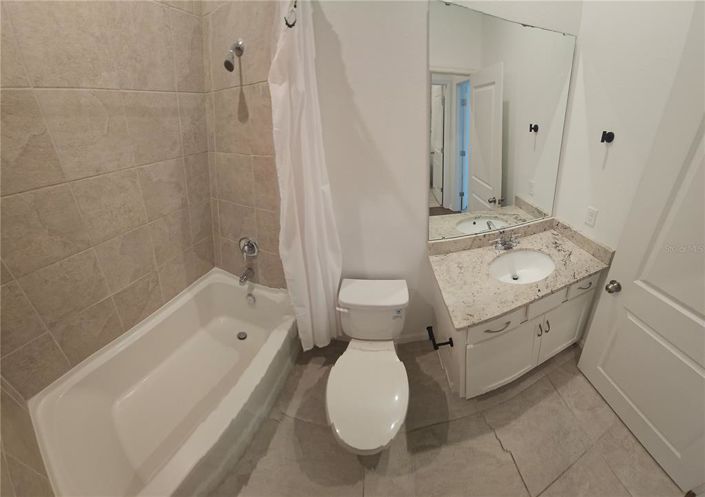 Image No.18-4 Bed House for sale