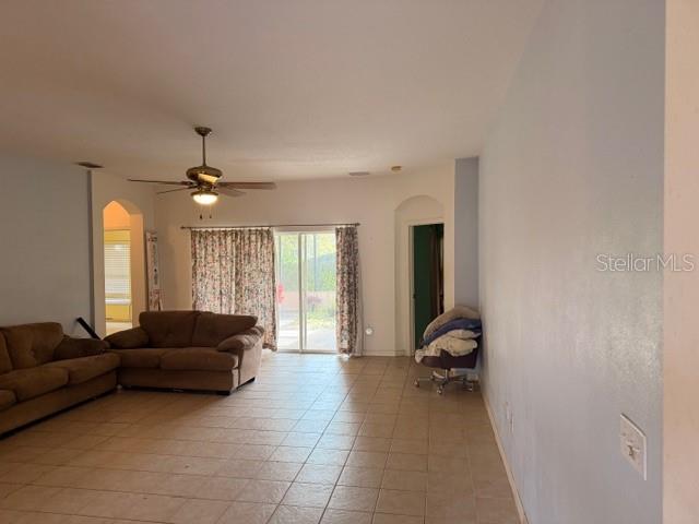 Image No.14-3 Bed House for sale