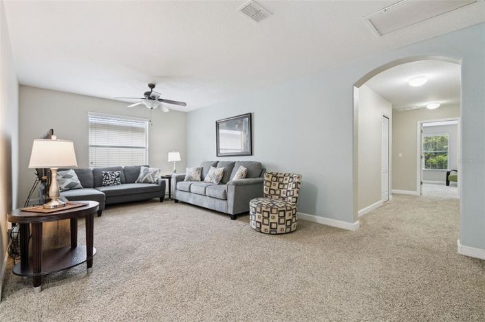 Image No.14-6 Bed House for sale