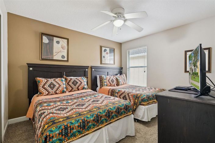 Image No.20-6 Bed House for sale