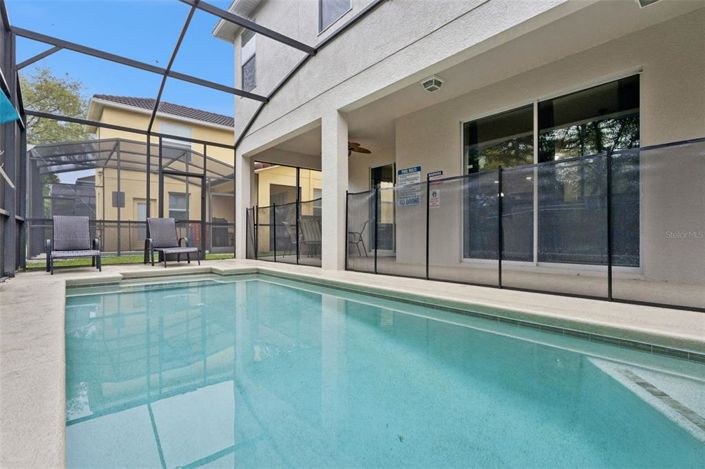 Image No.30-6 Bed House for sale