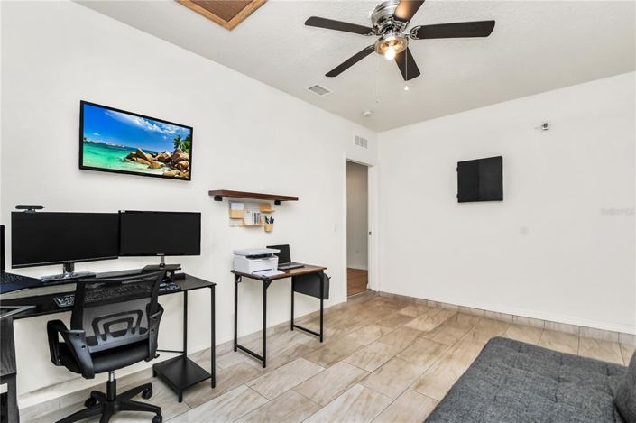 Image No.16-3 Bed House for sale