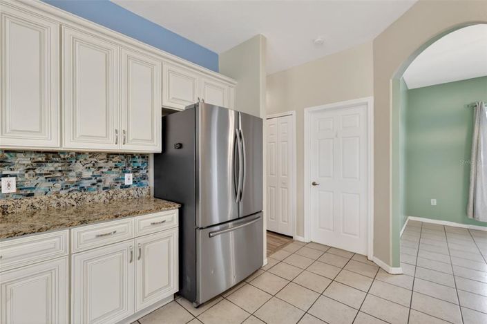 Image No.14-4 Bed House for sale