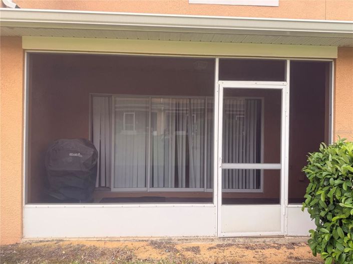 Image No.18-2 Bed Townhouse for sale