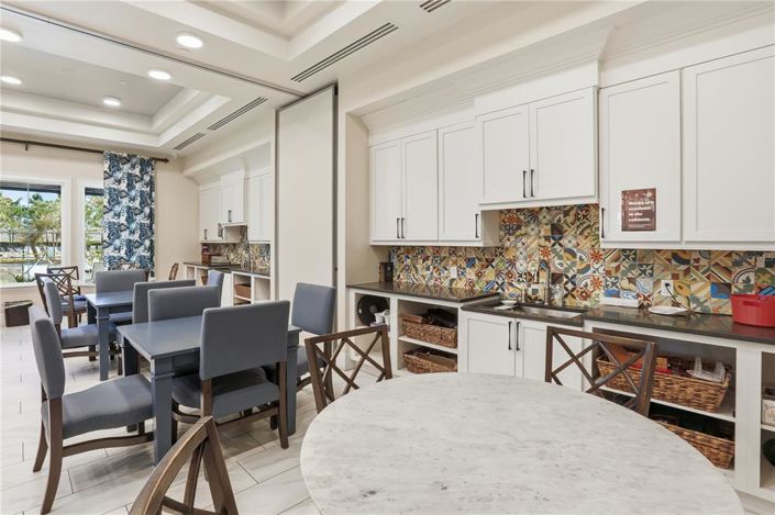 Image No.60-2 Bed Villa for sale