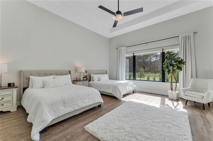 Image No.34-4 Bed House for sale