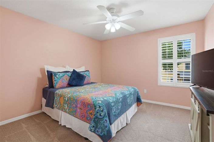Image No.32-5 Bed House for sale