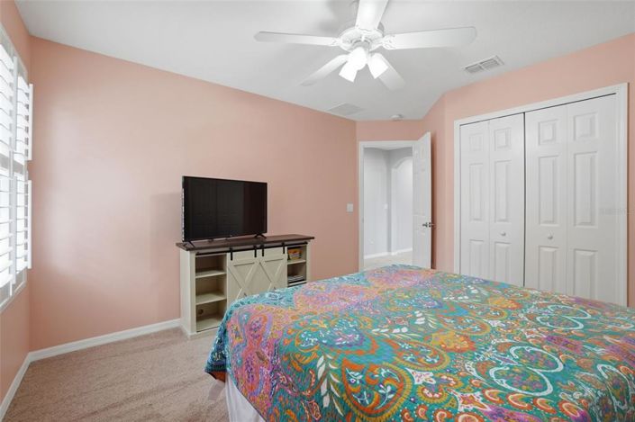 Image No.33-5 Bed House for sale