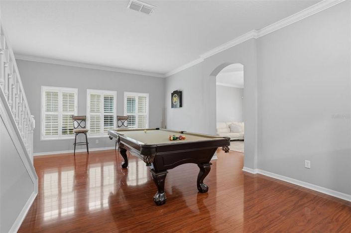 Image No.7-5 Bed House for sale
