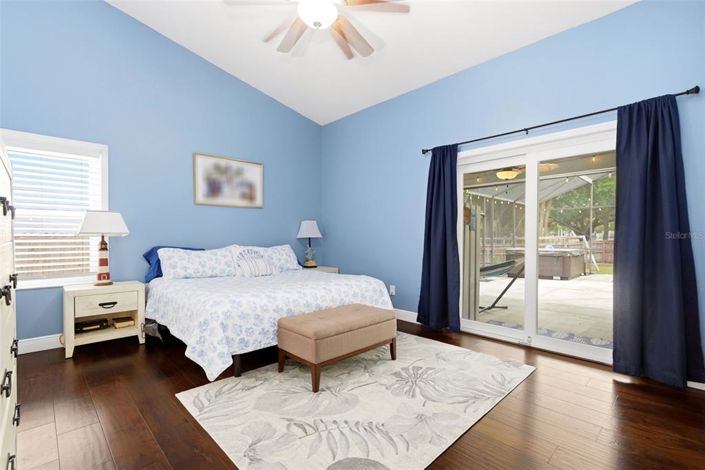 Image No.24-4 Bed House for sale