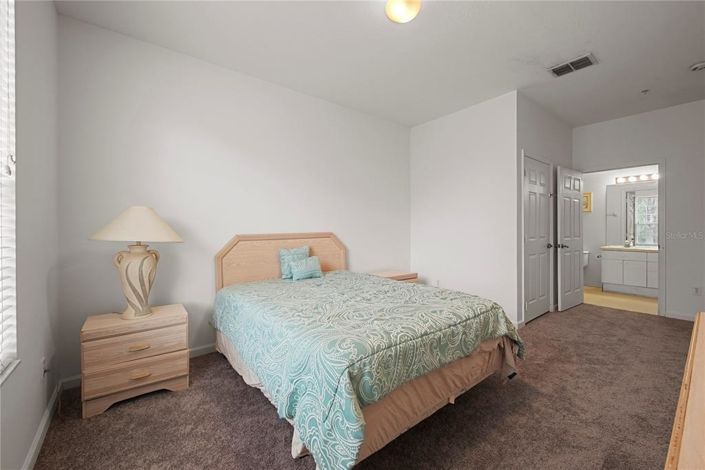 Image No.12-3 Bed Apartment for sale