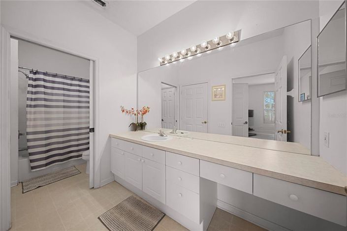 Image No.15-3 Bed Apartment for sale