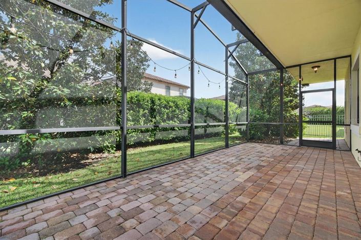 Image No.31-4 Bed House for sale