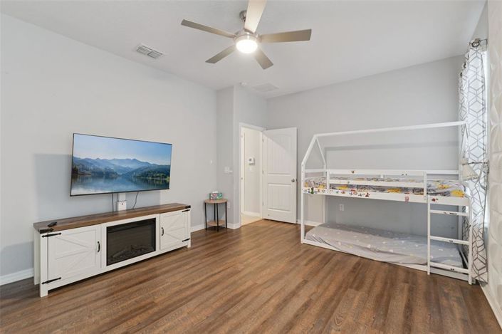 Image No.14-3 Bed House for sale