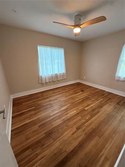 Image No.15-3 Bed House for sale
