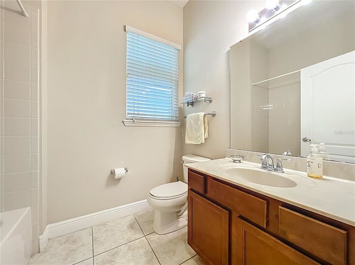 Image No.21-4 Bed House for sale