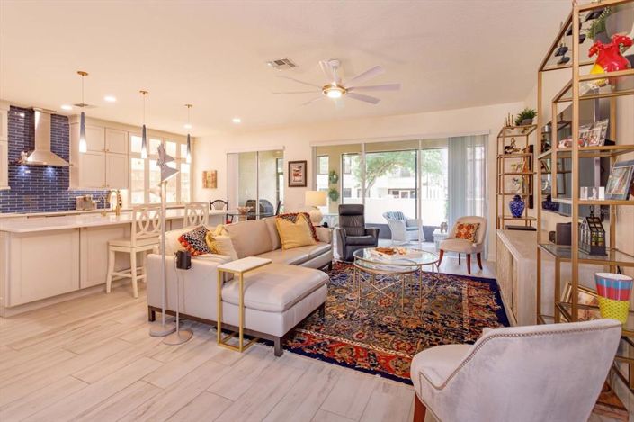 Image No.12-3 Bed Townhouse for sale