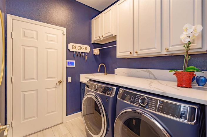 Image No.22-3 Bed Townhouse for sale