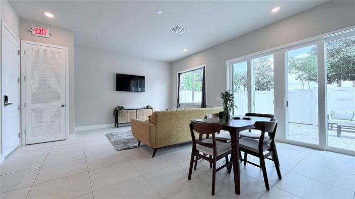 Image No.22-3 Bed Apartment for sale