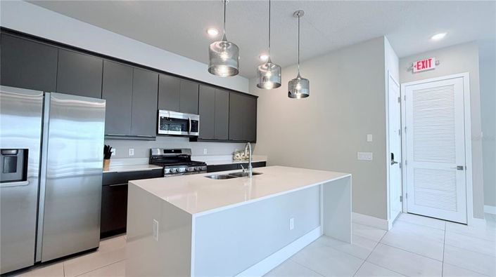 Image No.36-3 Bed Apartment for sale