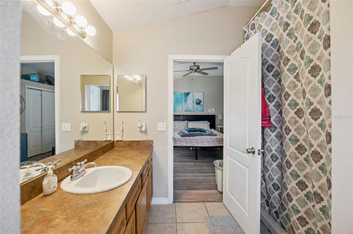 Image No.21-3 Bed Apartment for sale