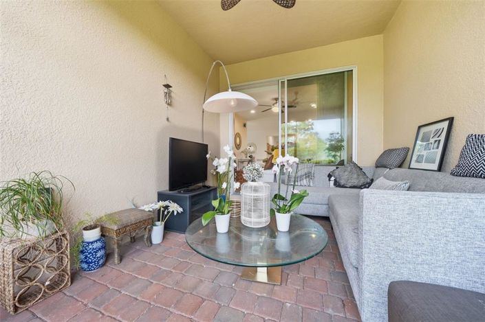 Image No.24-2 Bed Villa for sale