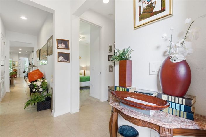 Image No.5-2 Bed Villa for sale