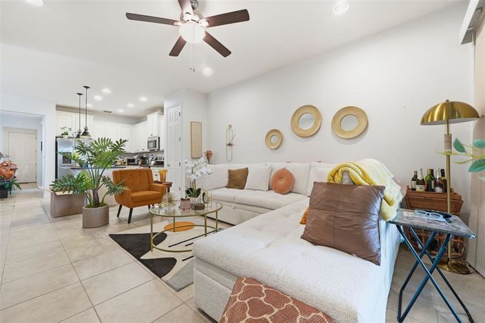 Image No.8-2 Bed Villa for sale