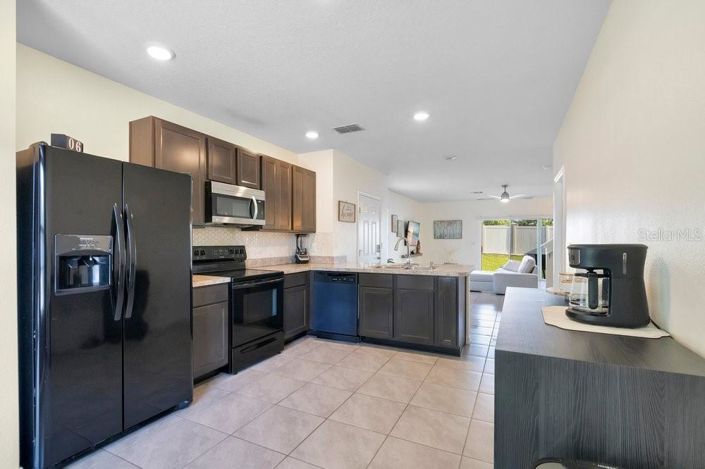 Image No.10-3 Bed Townhouse for sale